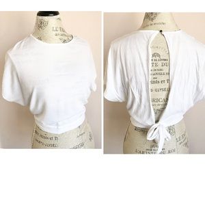 Back Slit Tie Back Crop Top